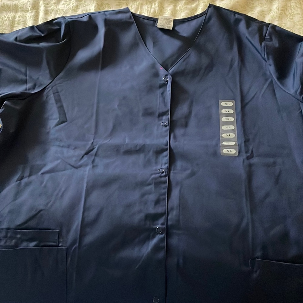 Authentic Scrub Tops (XL)